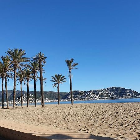 Residence De La Plage Roses - Immo Barneda Dış mekan fotoğraf